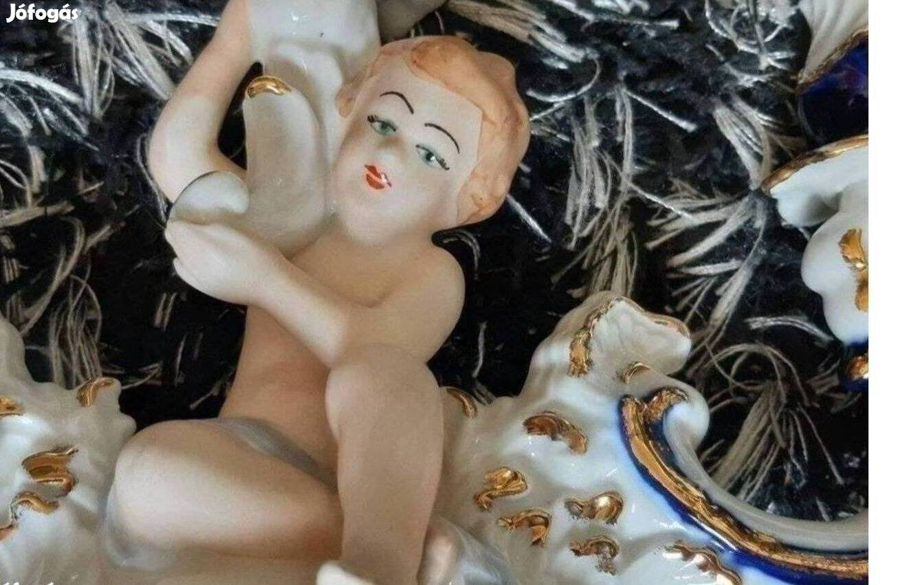 Antik puttós háromágú gyertyatartó