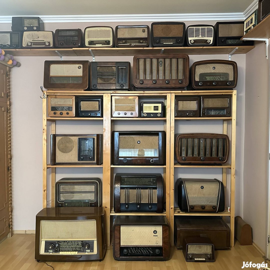 Antik rádió gyűjtemény