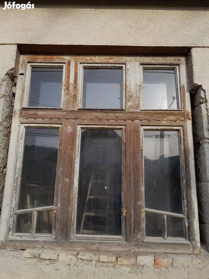 Antik régi fa ablak 160x170, több mint 90 éves, felújítandó, 2db