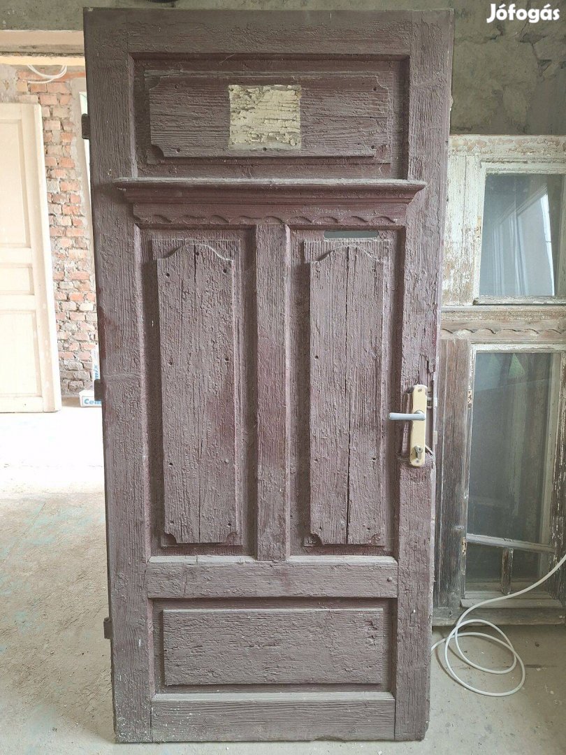 Antik régi fa ajtó 90x193, több mint 90 éves, felújítandó