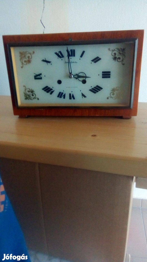 Antik szekrény óra eladó