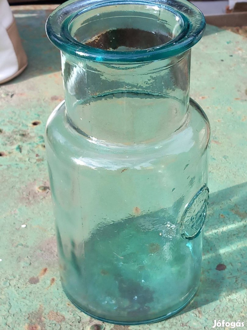 Antik színes jelzett vastag és nehéz huta üveg