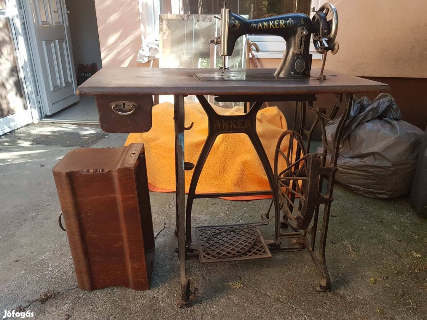 Antik varrógép eladó