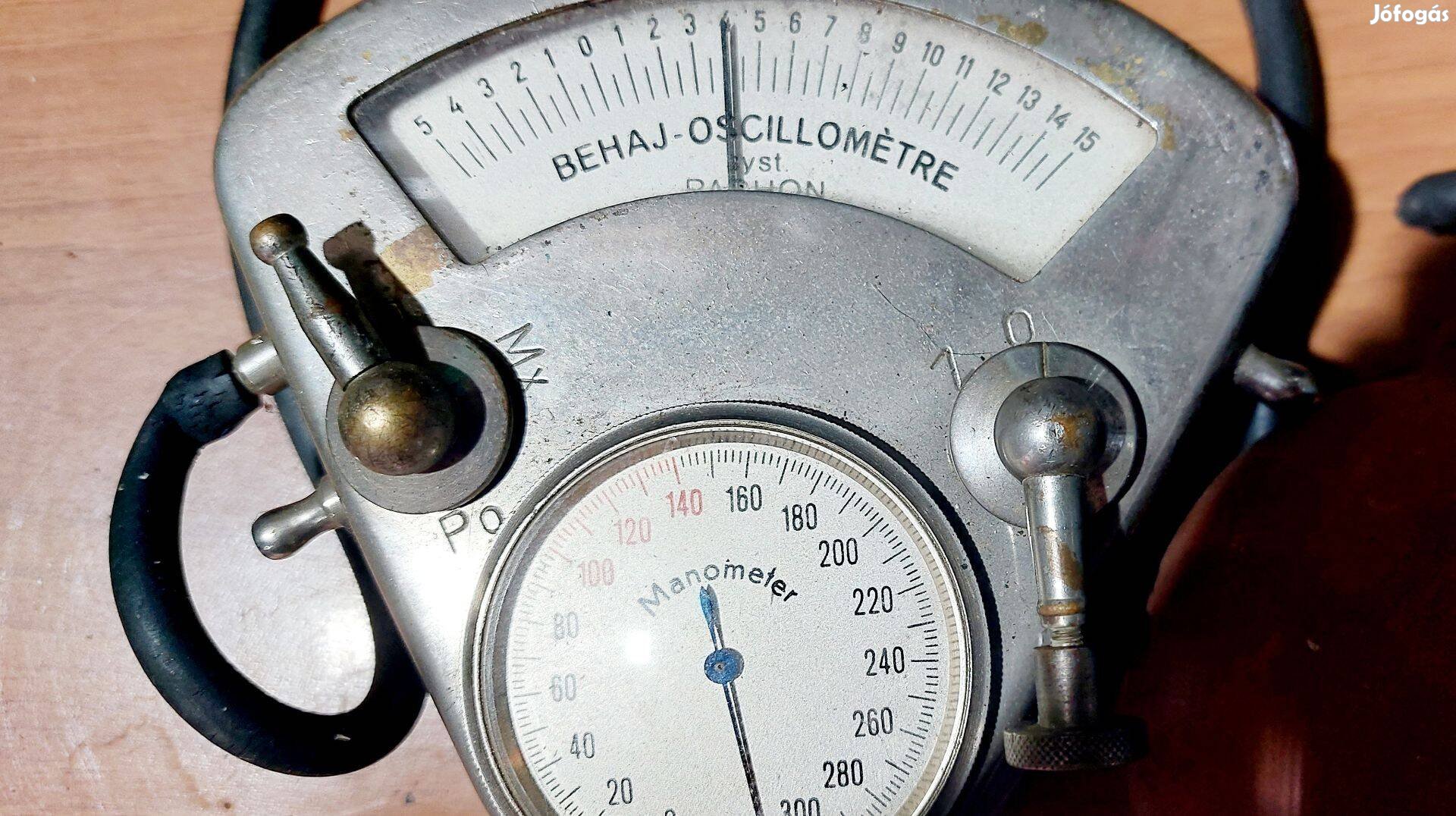 Antik vérnyomásmérő (felújításra szorul) eladó