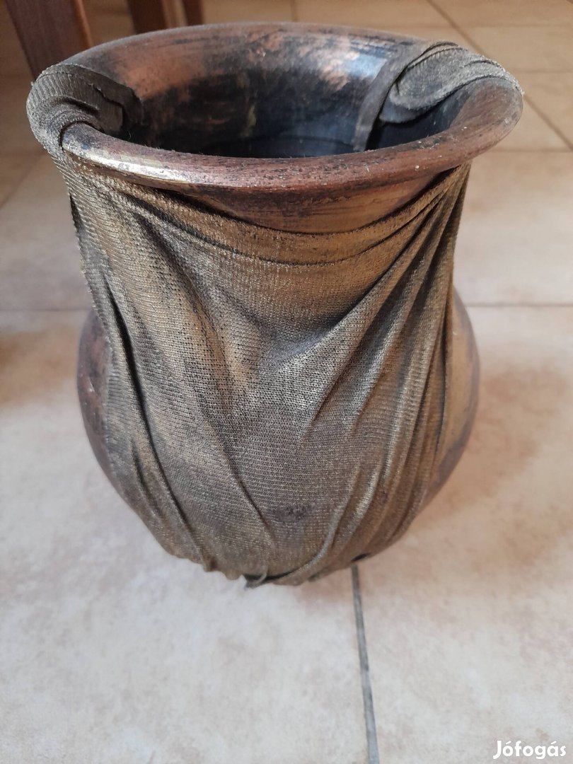 Antikolt kezműves vintage egyedi anyag cserép váza kaspó 