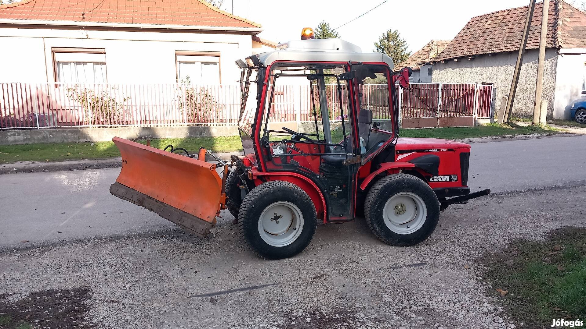 Antonio carraro 440TR