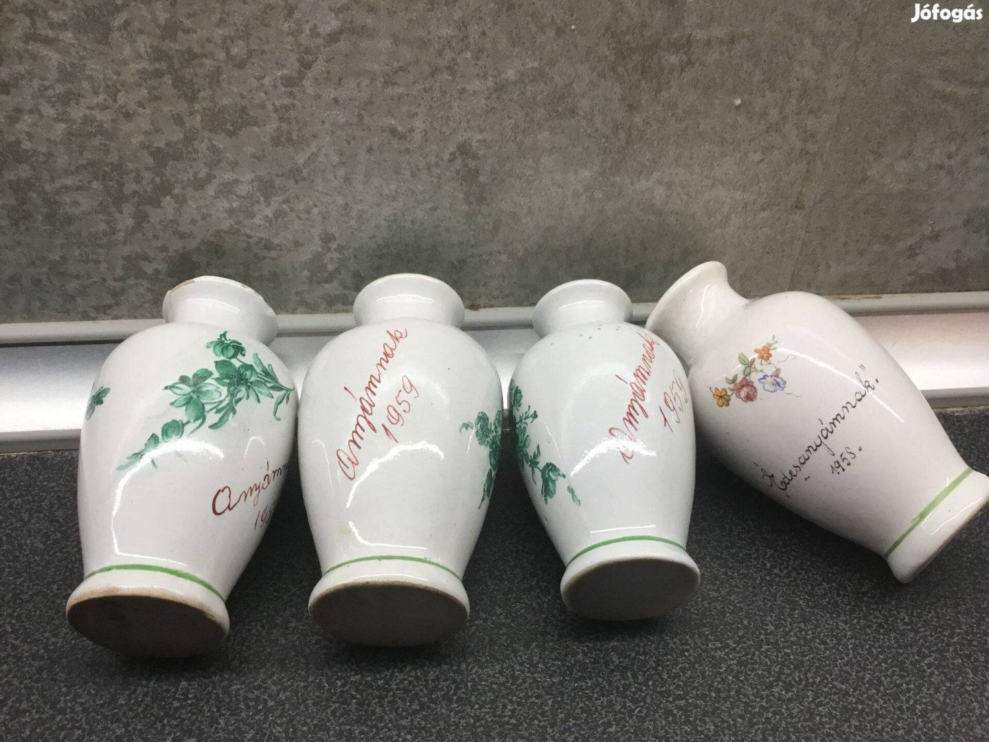 Anyáknapi bodrogkeresztúri kerámia vázácskák1958 59 - ből