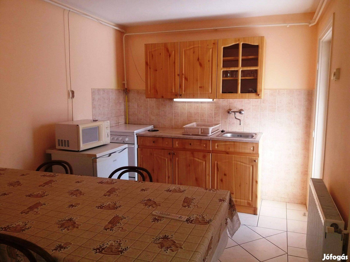 Apartmanház eladó a Csiga kert és a Várfürdő közelében