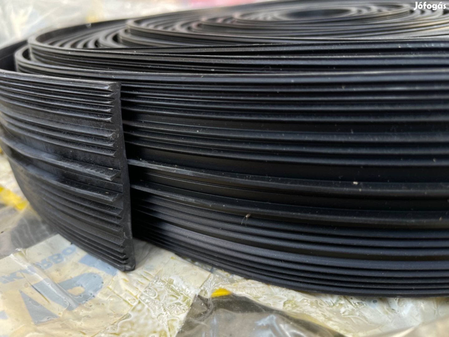 Aplast alátétgumi EPDM 60mm széles 18m hosszú