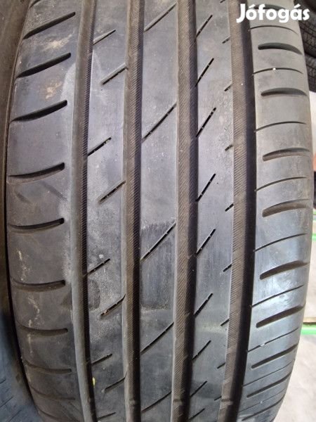 Apollo 225/65R17 ASPIRE XP 7mm DOT18 használt gumi HG12807 nyári