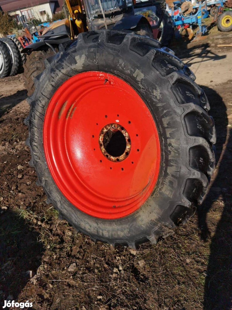 Ápolókerék , Művelőkerék 1pár Fendt , John Deere 340/85R38 , 13.6-38