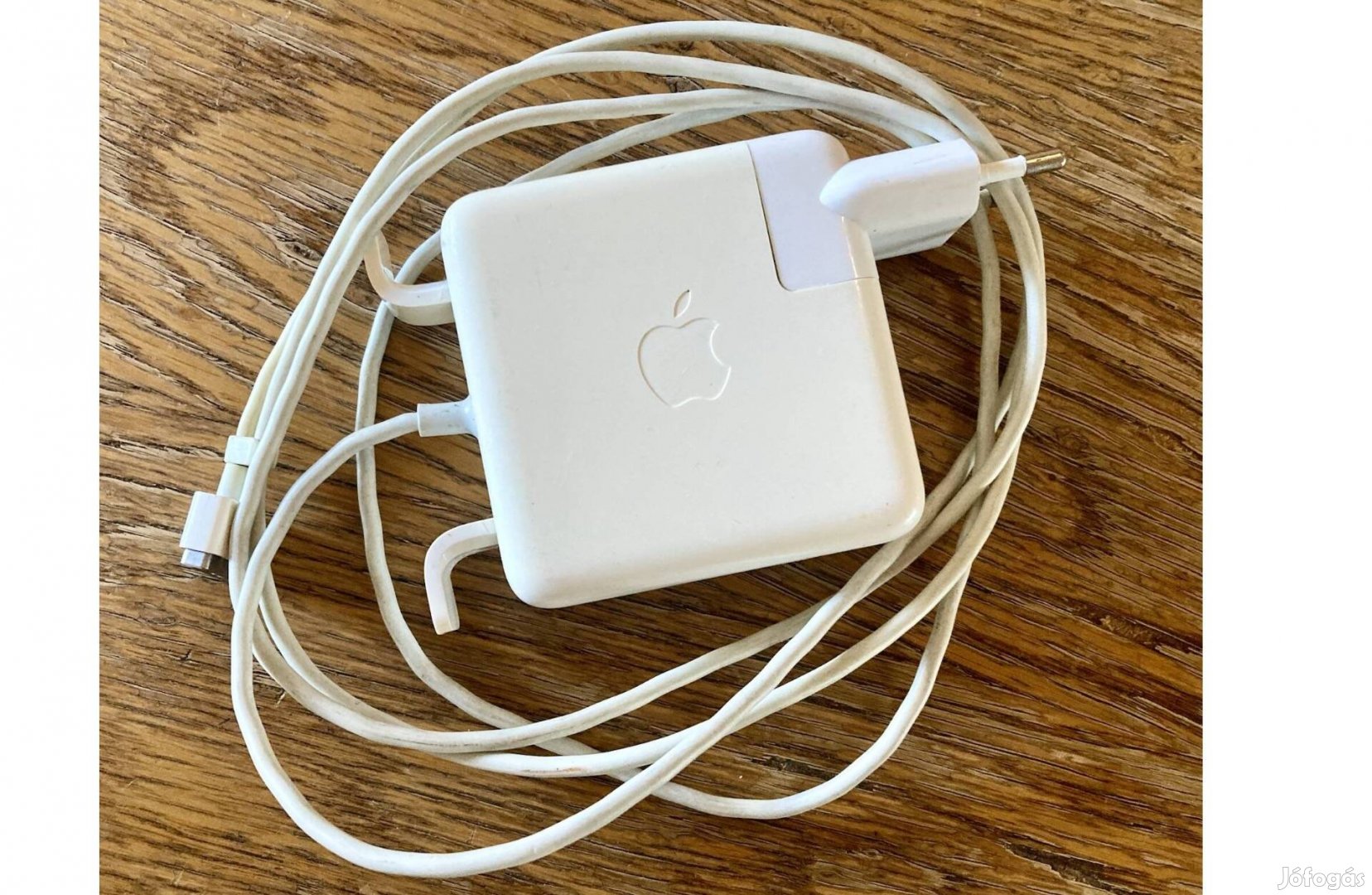 Apple 60 W Magsafe Power Adapter - töltő / táp