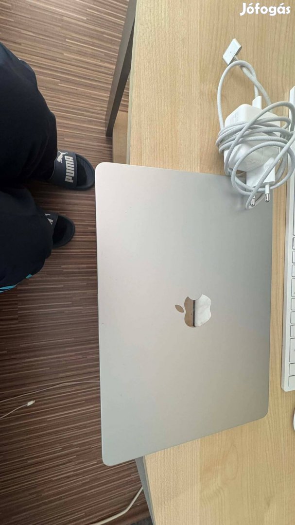 Apple Air Macbook
