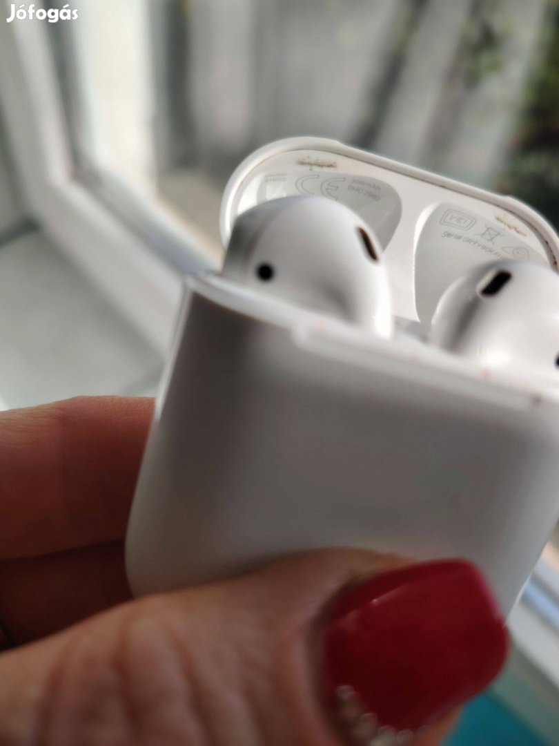 Apple Airpod 2 generációs töltőtok + Airpods A1602 EMC2862