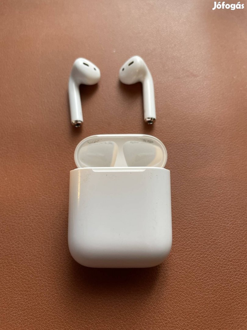 Apple Airpods 2 fülhallgató