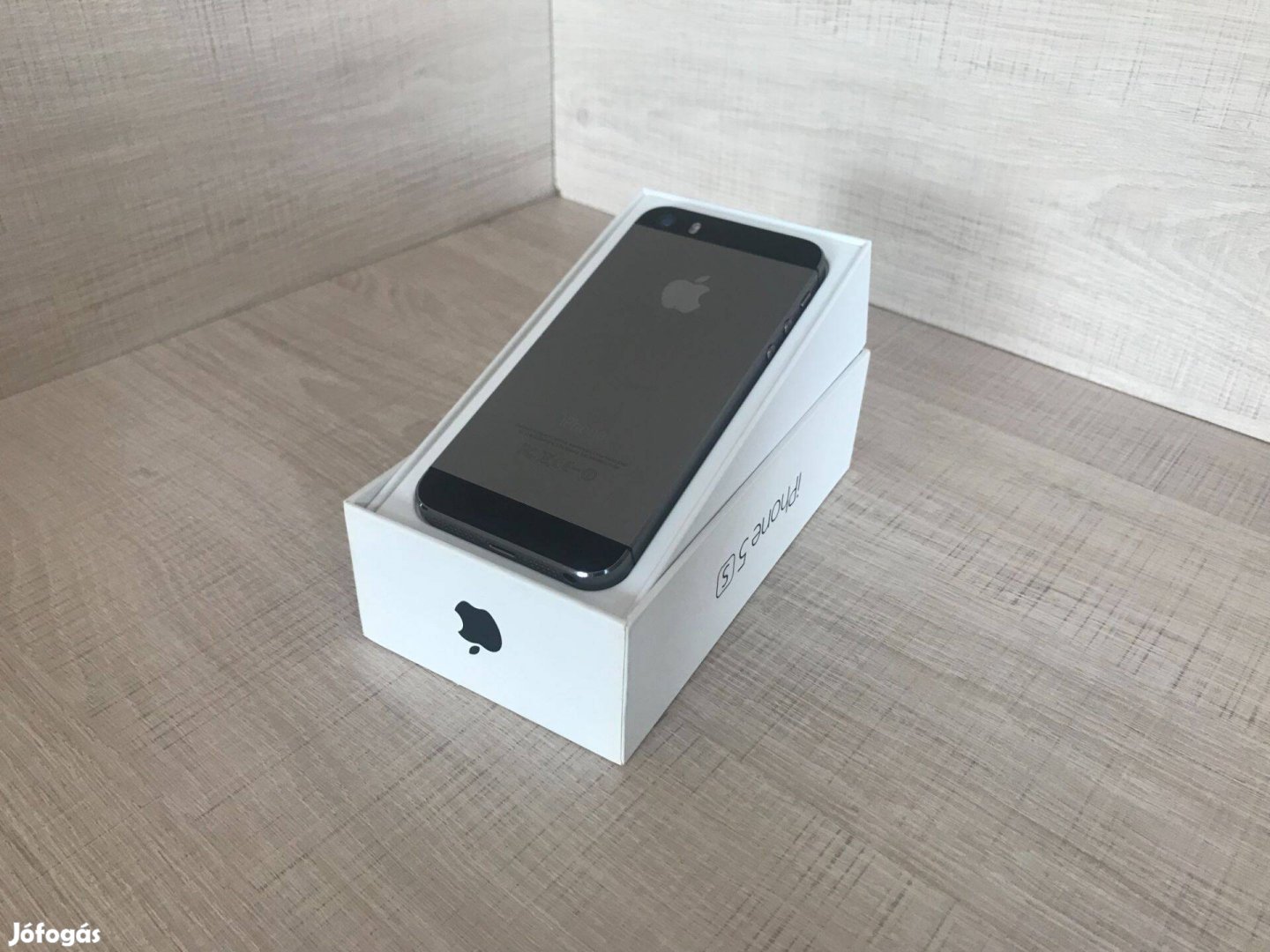 Apple Iphone 5S 16GB, Új tartozékok, Új kiegészítők, 100% akkumulátor