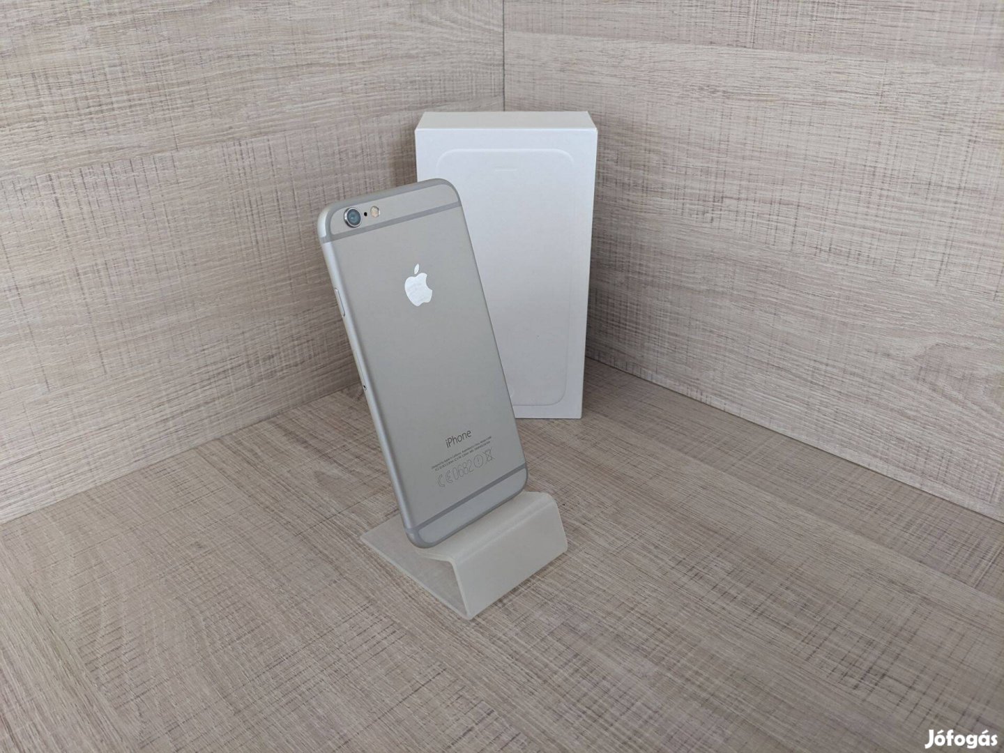 Apple Iphone 6, Silver, 16 GB, Újszerű
