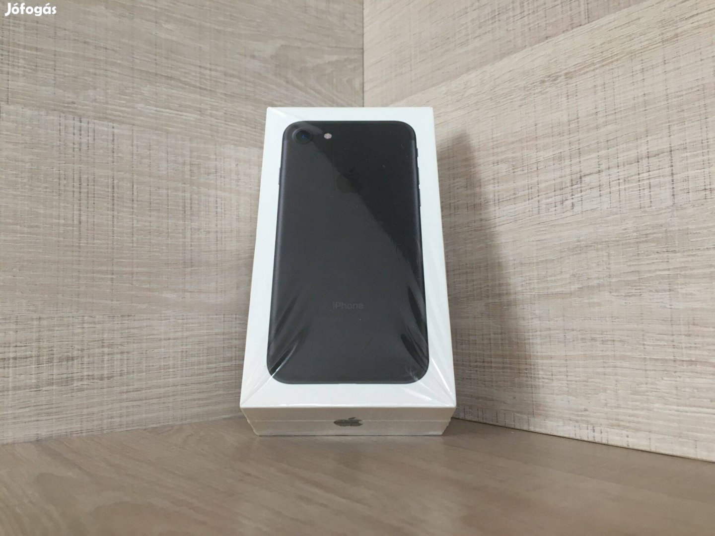 Apple Iphone 7 32GB, Új (bontatlan), Új kiegészítők, Garancia