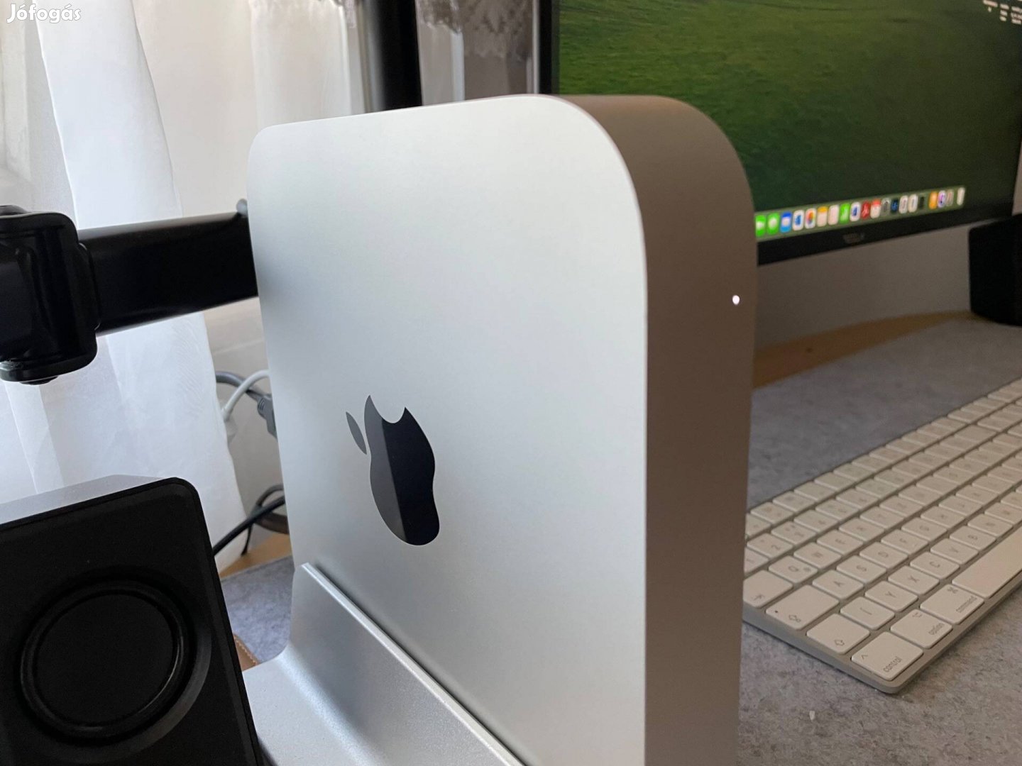 Apple M2 Mac Mini