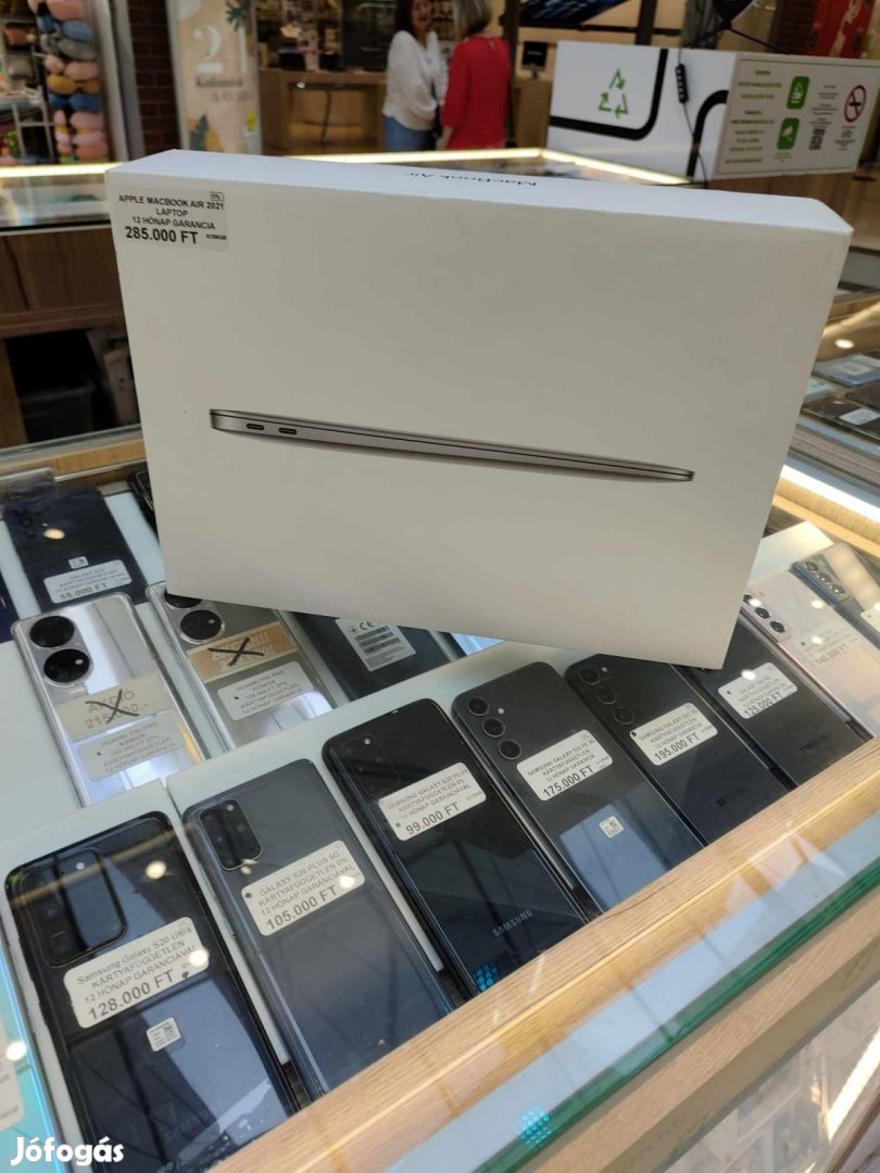 Apple MacBook Air M1 2020 Wi-Fi, 12 hó garancia