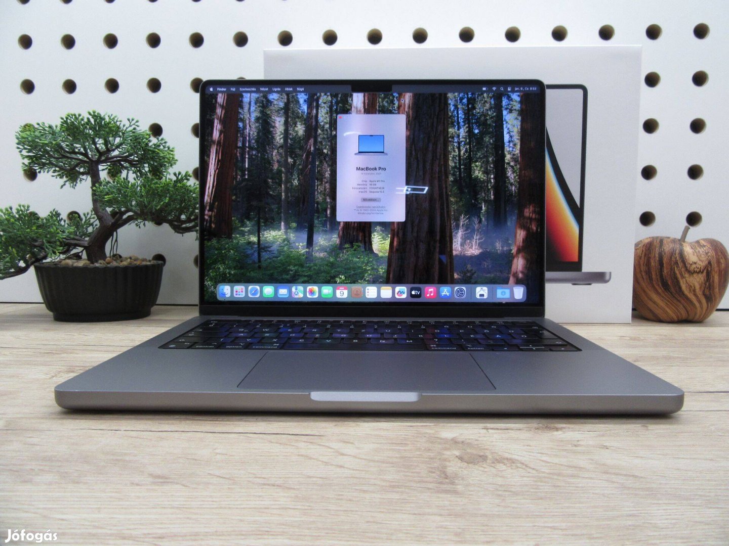 Apple Macbook 14 M1 Pro - 2021 - Használt, megkímélt