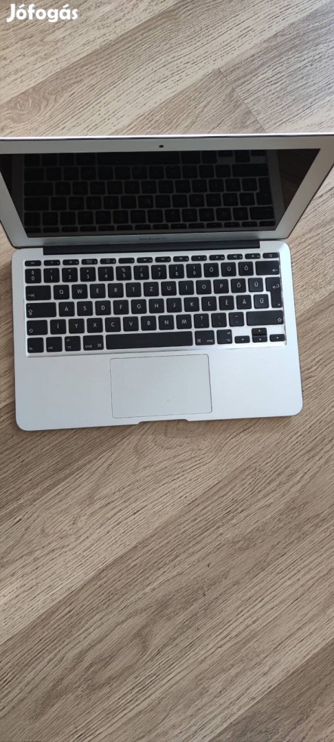 Apple Macbook A1370