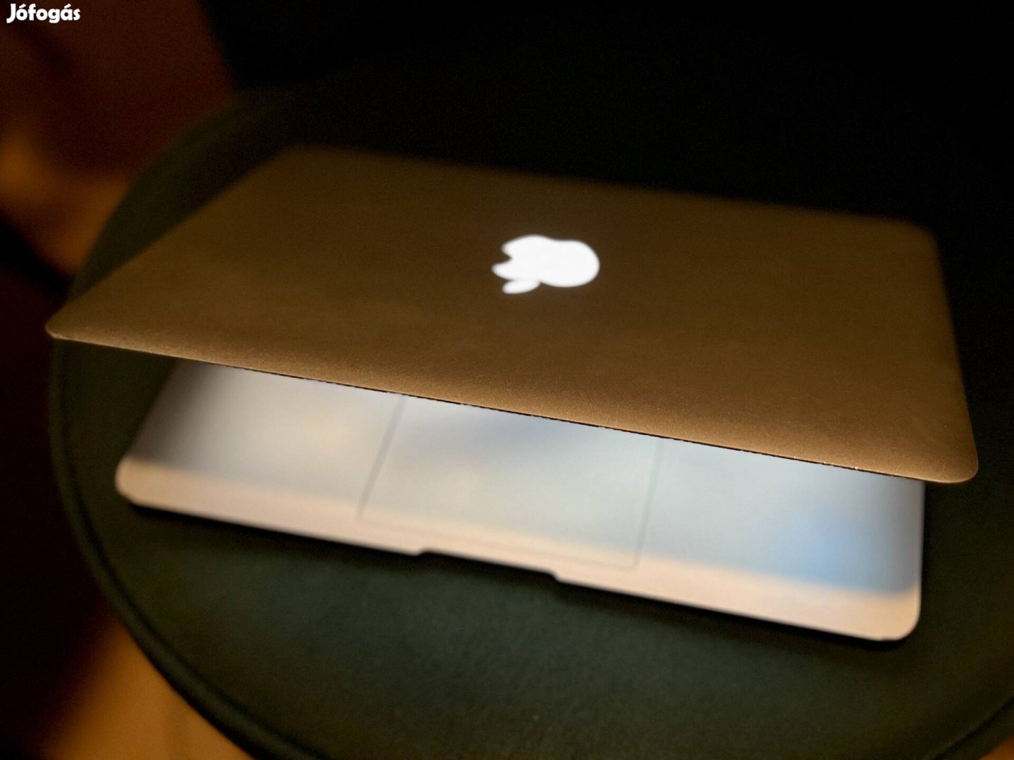 Apple Macbook Air 11" eladó