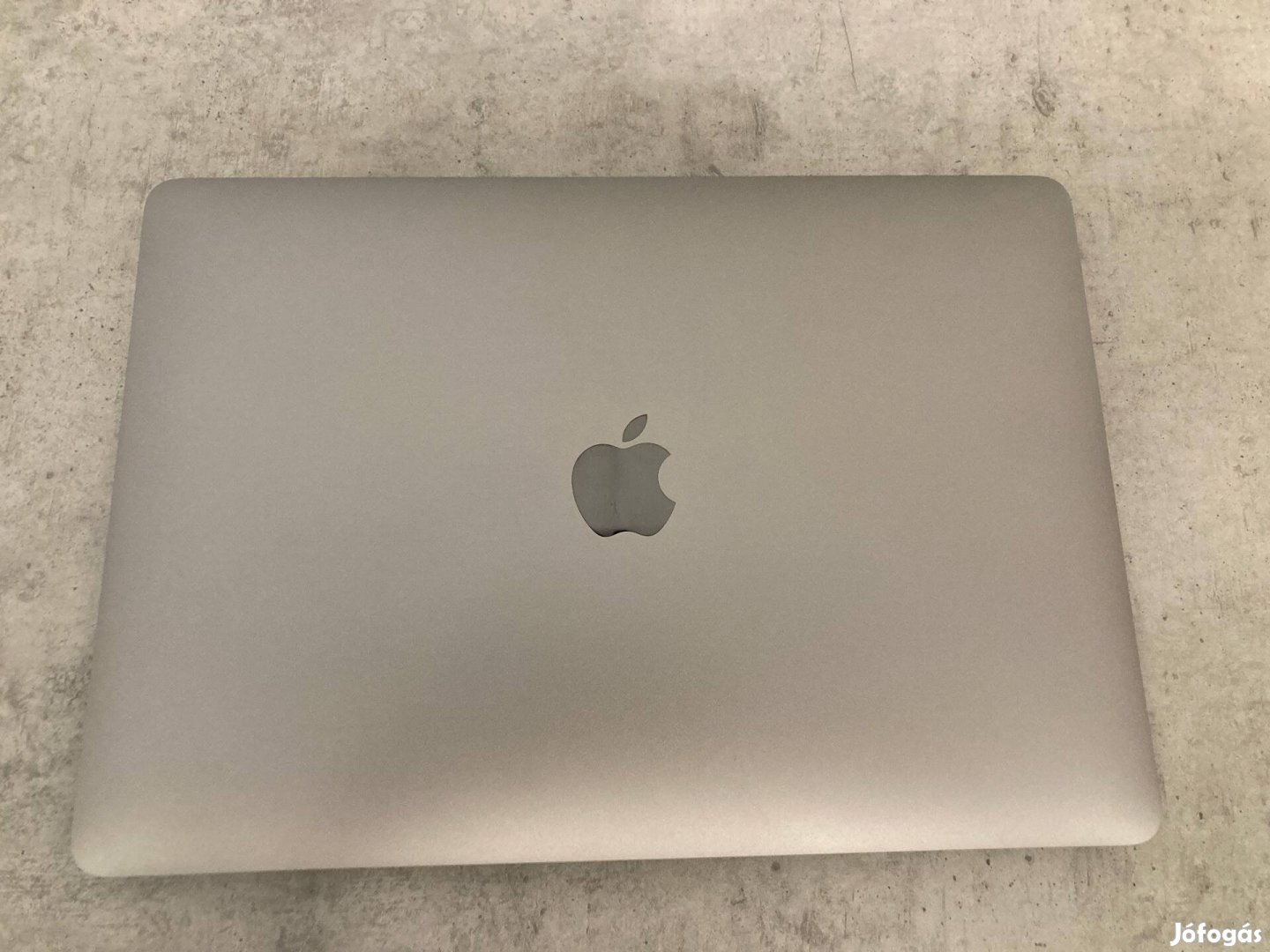 Apple Macbook Air 13" 2020 M1 8GB RAM 256GB SSD