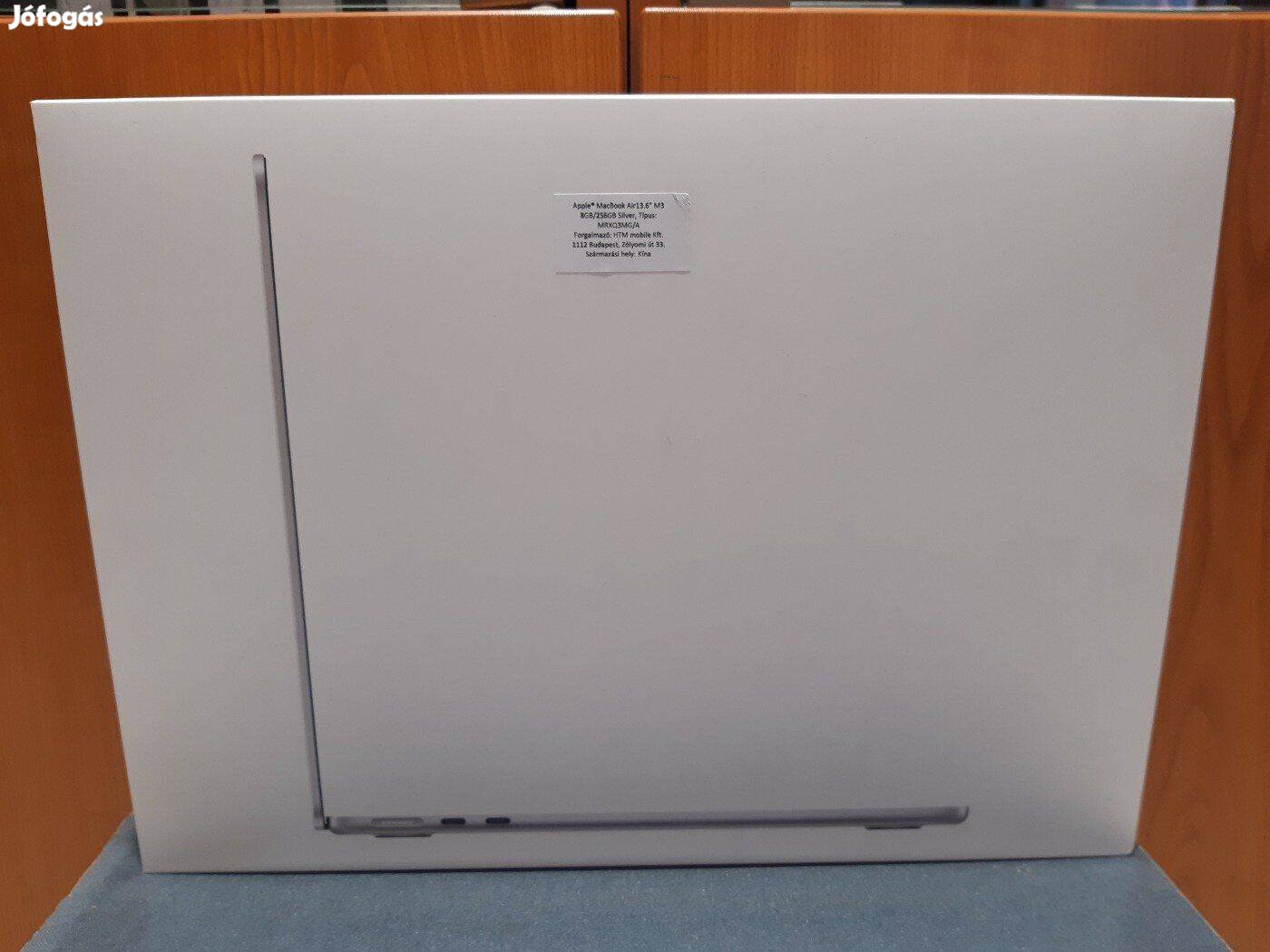 Apple Macbook Air 13" M3 256GB Laptop Új 3 év Apple Garival !