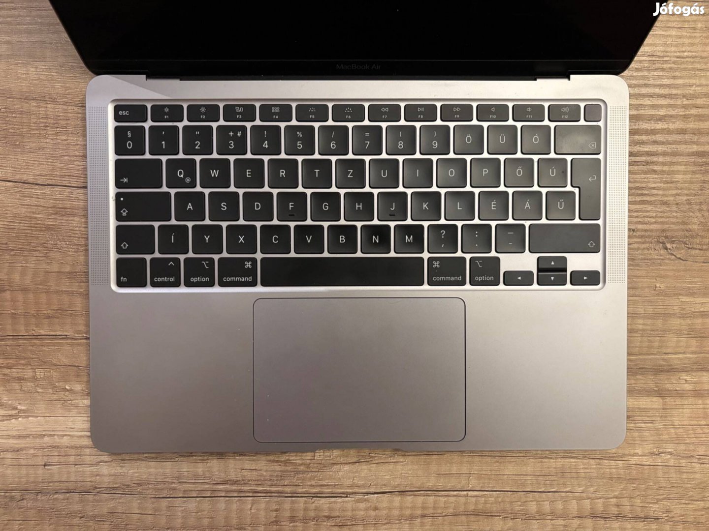 Apple Macbook Air 13" i3 256GB 8GB magyarországi