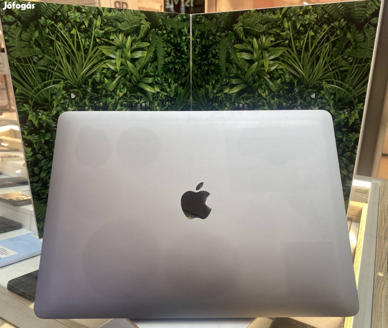 Apple Macbook Air 13 szürke 12 hónap jótállás