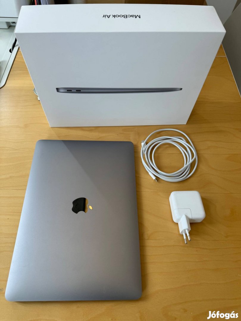 Apple Macbook Air 2020 M1 13" Space Gray 8GB Ram 256GB SSD Használt