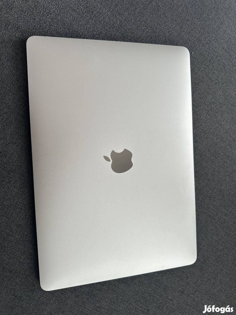 Apple Macbook Air