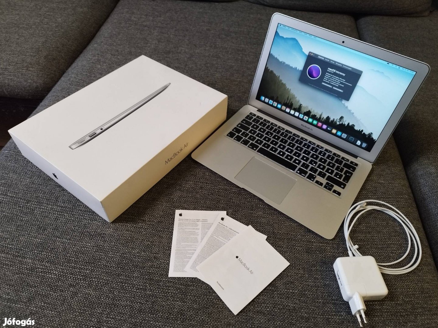 Apple Macbook Air A1466 8/128GB 