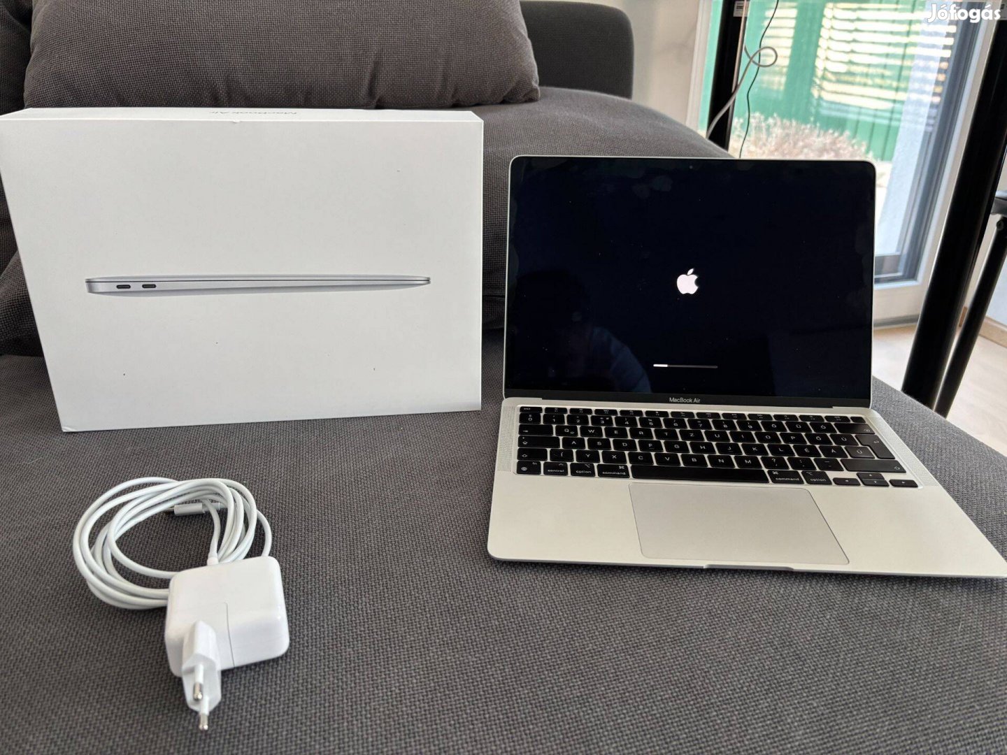 Apple Macbook Air M1