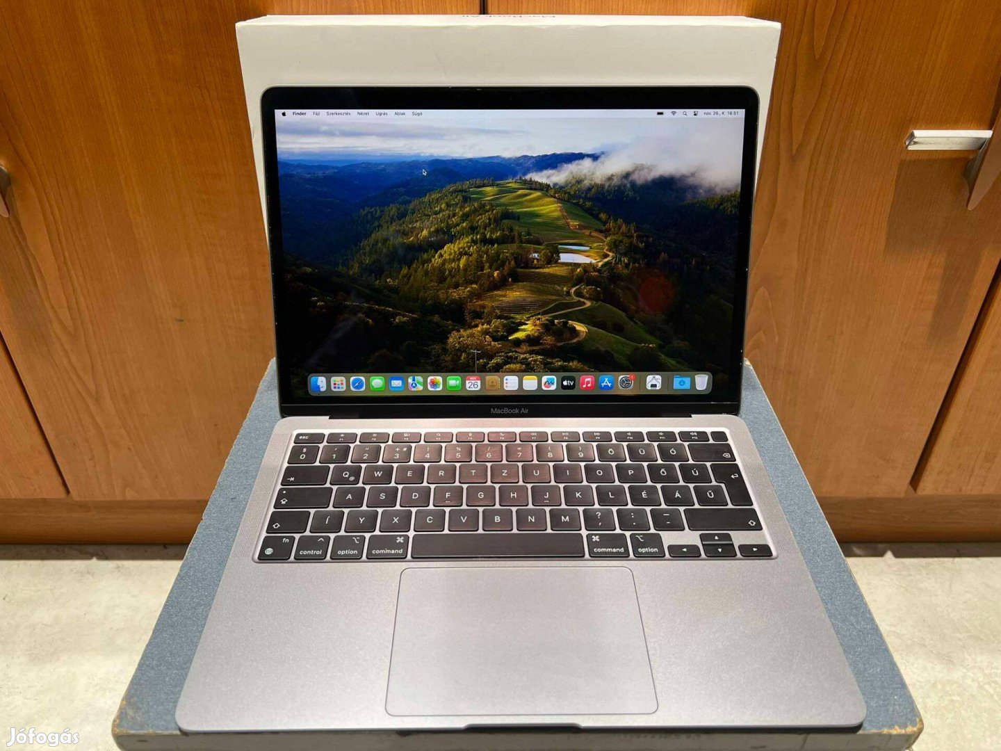 Apple Macbook Air M1 13" 256GB Laptop Újszerű Garis !