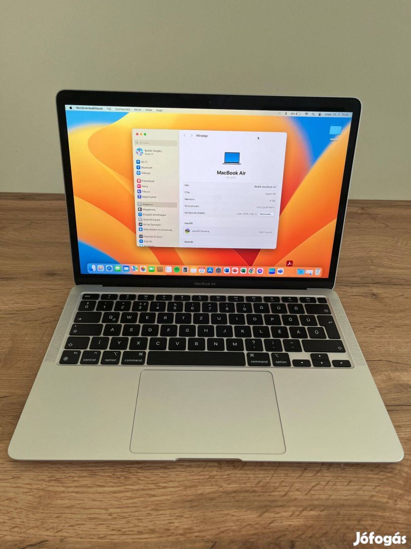 Apple Macbook Air M1