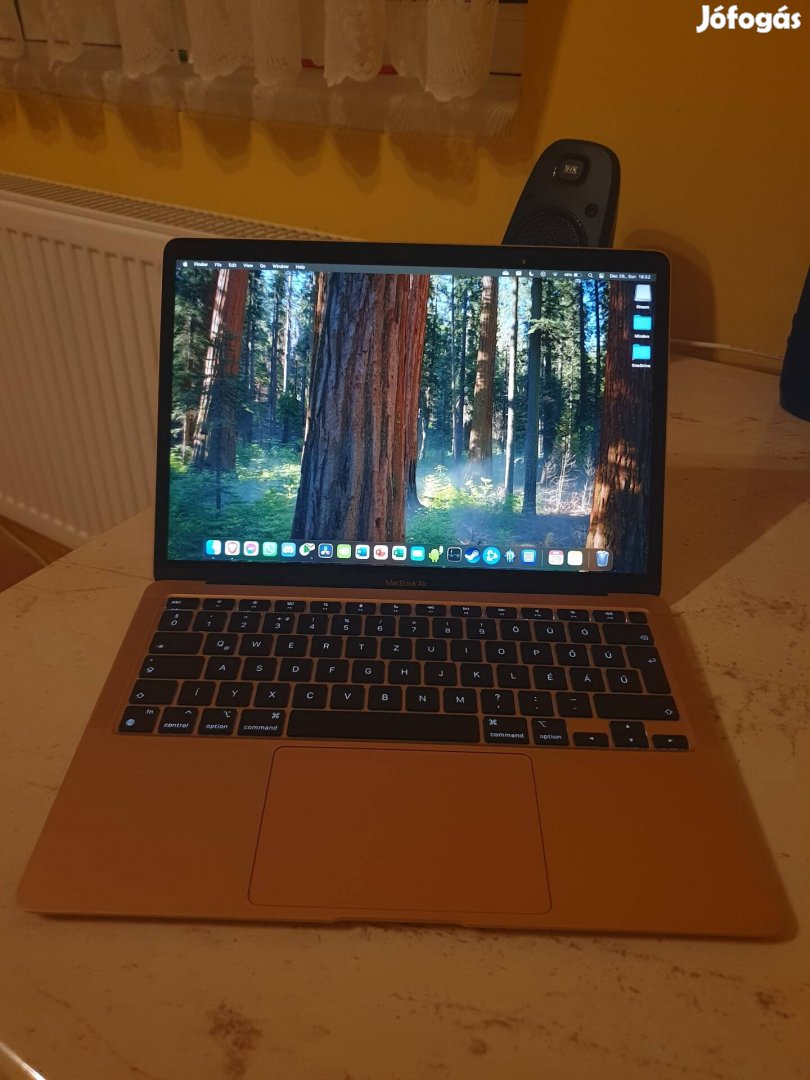 Apple Macbook Air M1 8/256GB ROSE GOLD