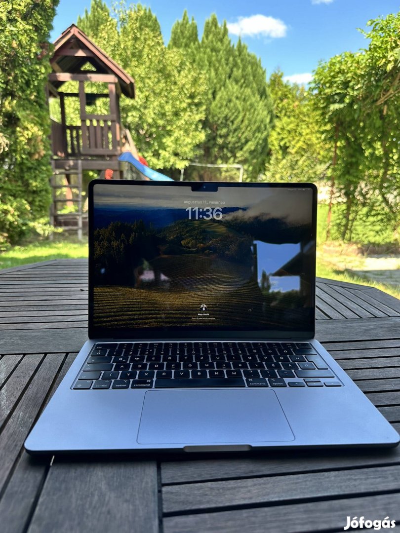 Apple Macbook Air - M2 - 16Gb ram - 256Gb - szürke 3 év garancia 