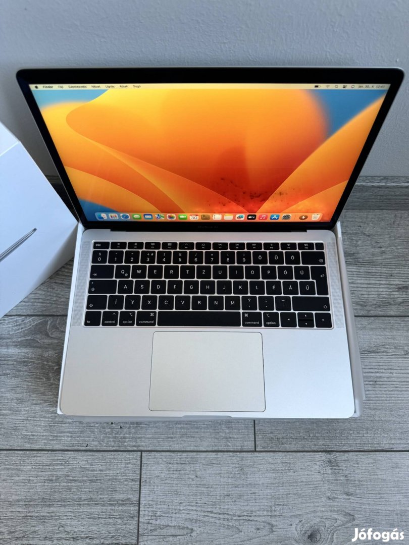 Apple Macbook Air retina 2018 silver 