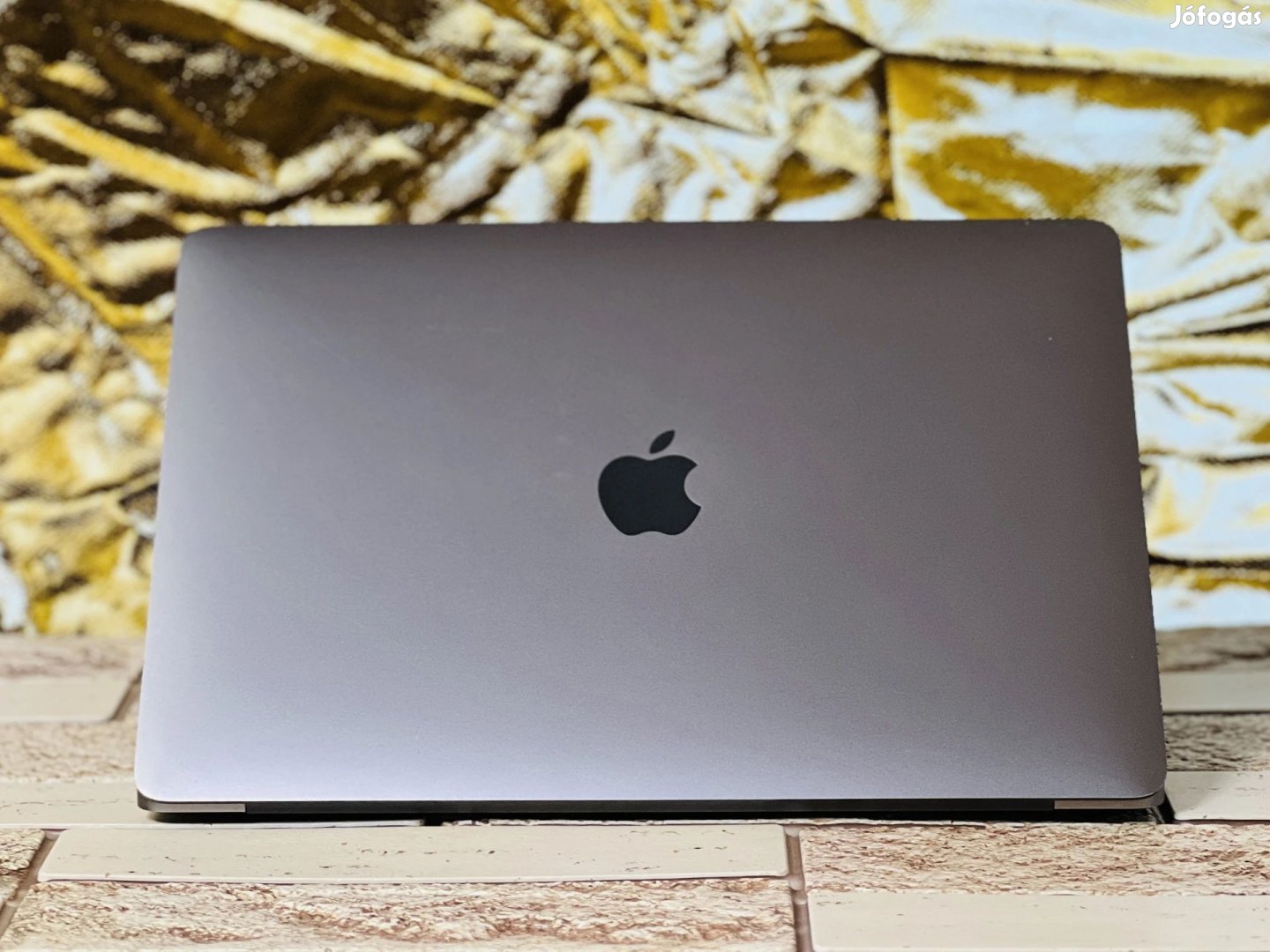 Apple Macbook PRO 2019 13" i5, 16 GB, 256 GB - A019