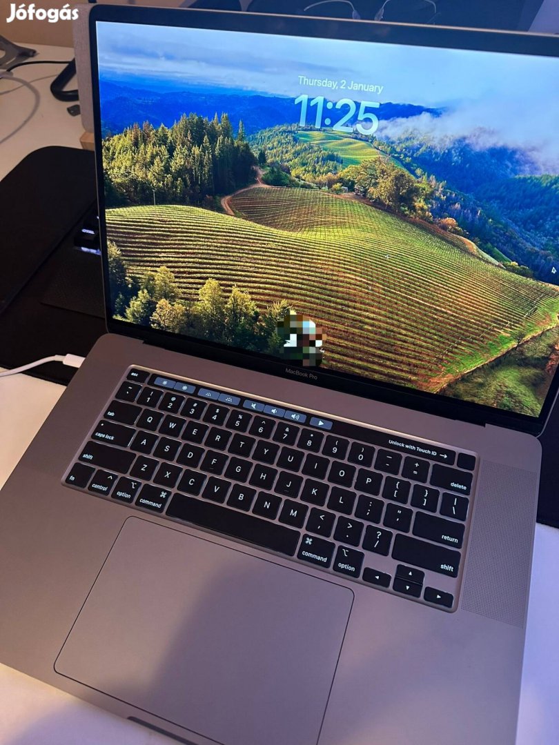 Apple Macbook Pro 16  2019