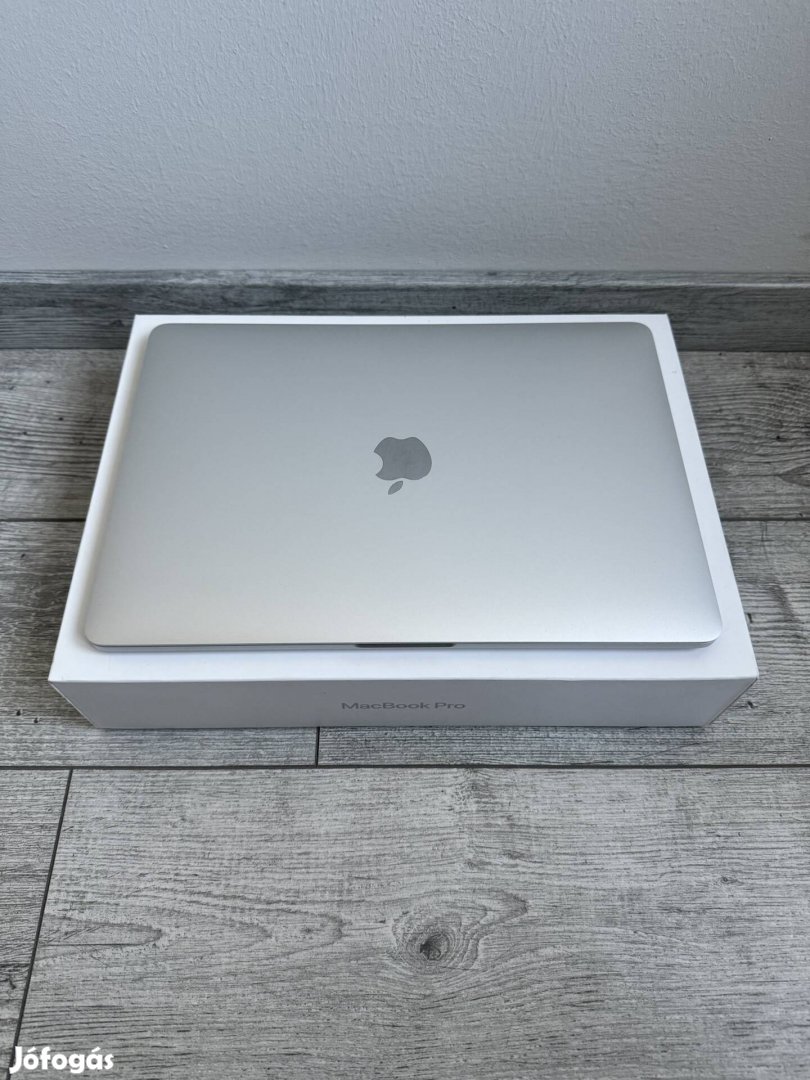 Apple Macbook Pro M1 Silver/ Magyar / 91%