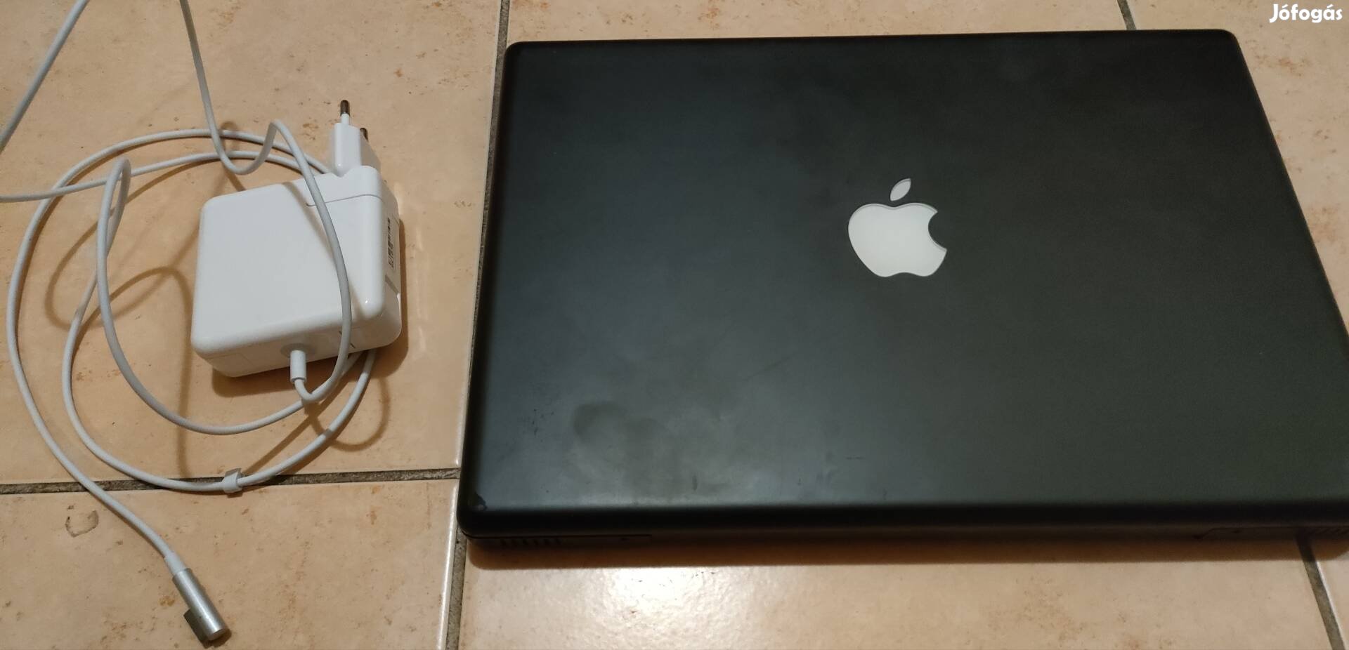 Apple Macbook/Töltővel/Jó Akkumulátorral 