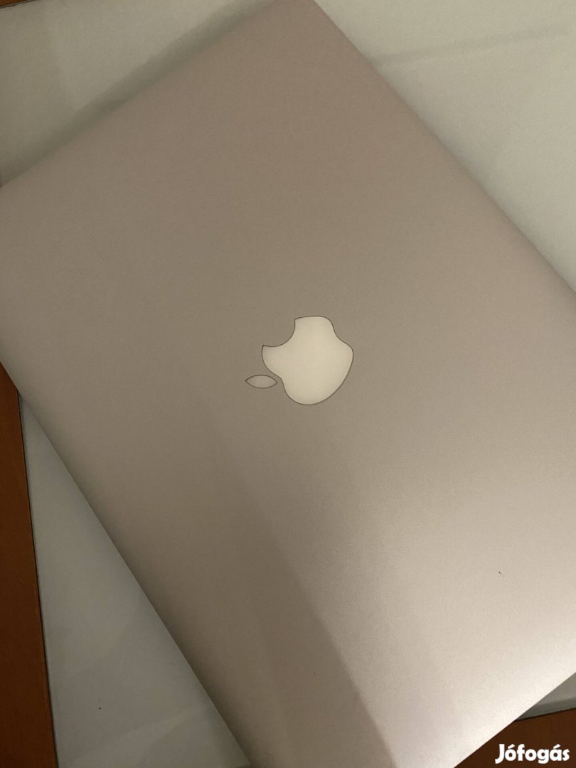 Apple Macbook 