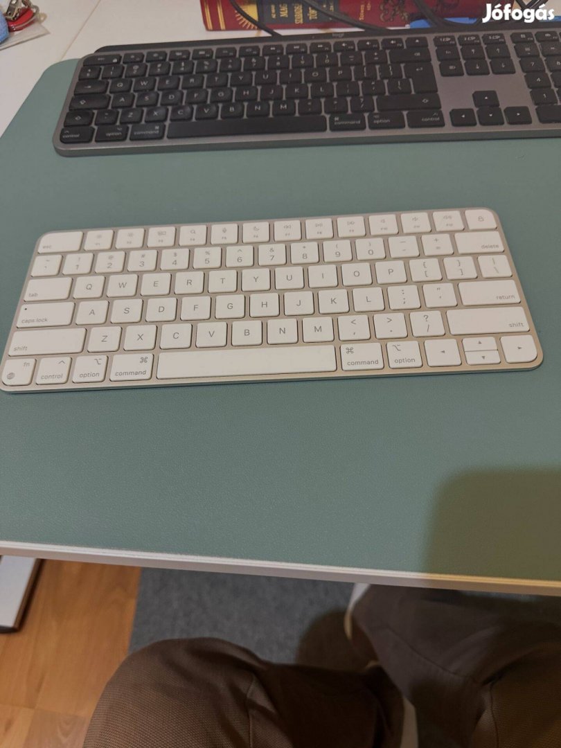 Apple Magic Keyboard (Latest Model) - English (USA) - Silver