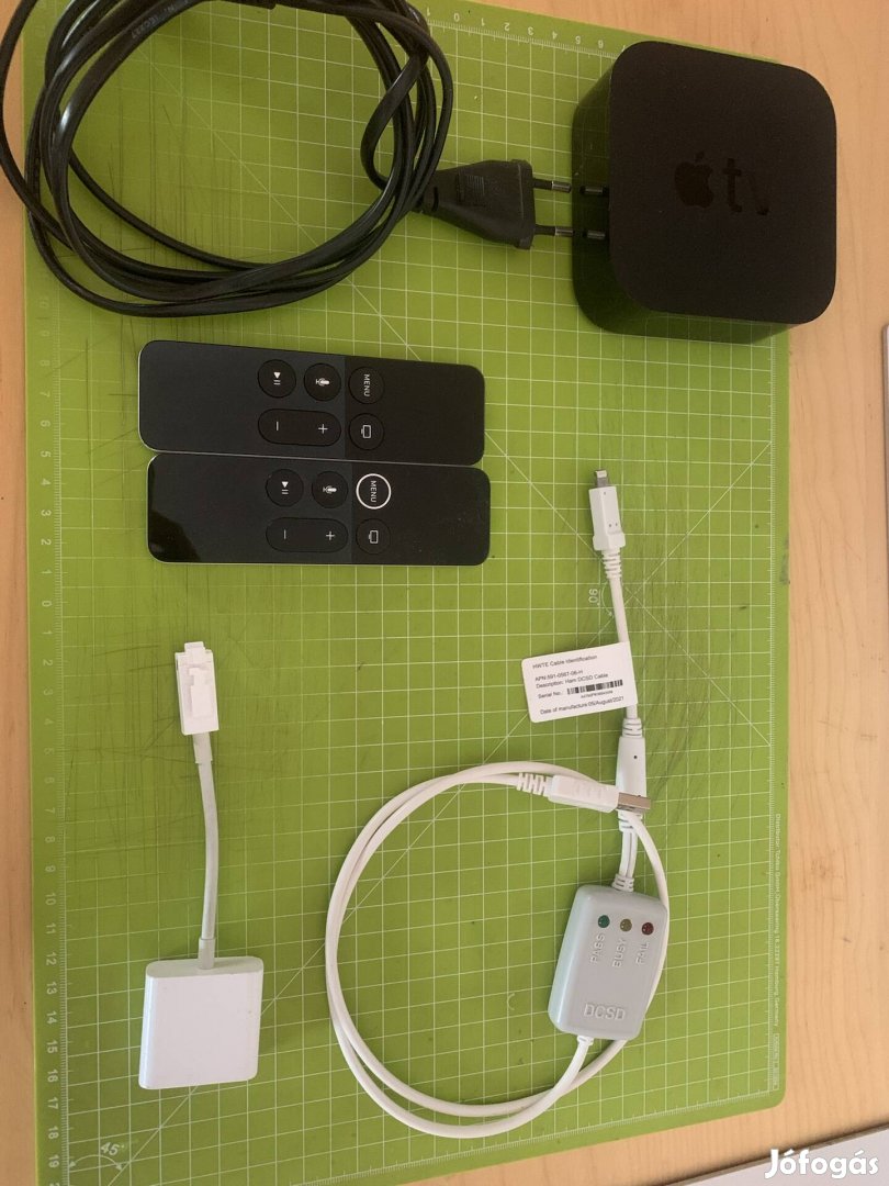 Apple TV + 4K Dcsd kábel + Goldeneye kábel