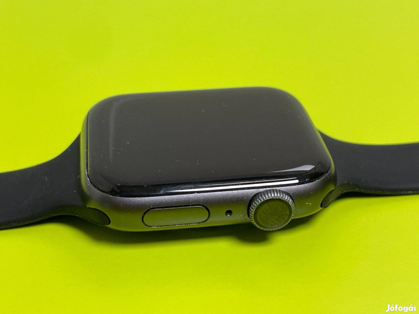 Apple Watch 4 44MM Fekete, Üzletből