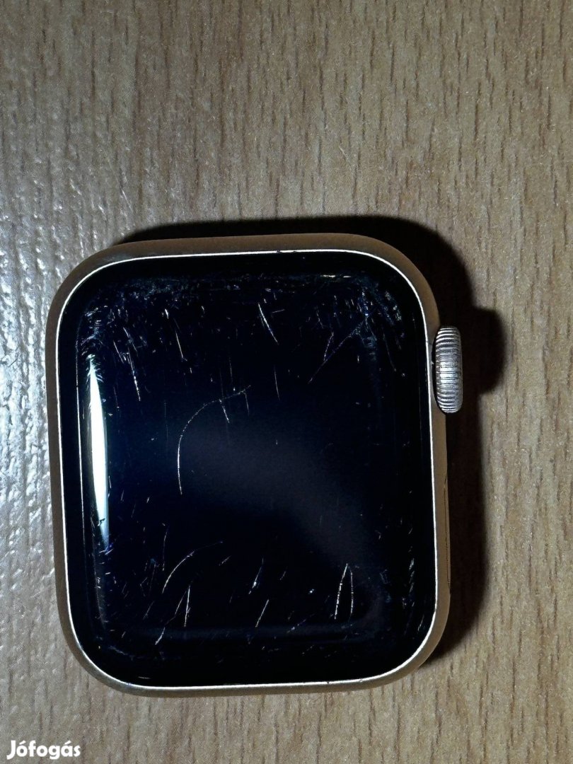 Apple Watch 5 40mm Rose gold 100 akkumulátor.