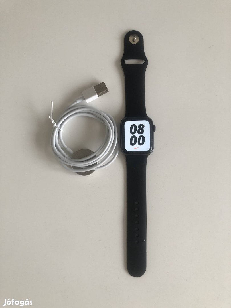 Apple Watch 5 40mm Space Gray Nike (77%)